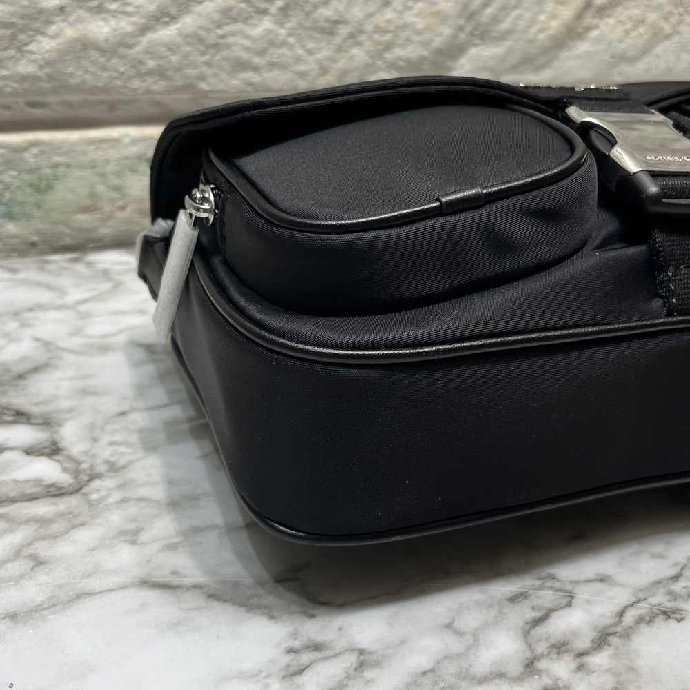 Michael Kors Khai Medium Messenger Bag NWT - Picture 7 of 16